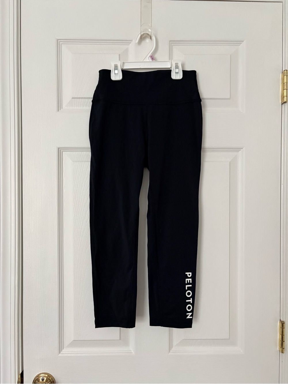 Black Capri Peloton Leggings